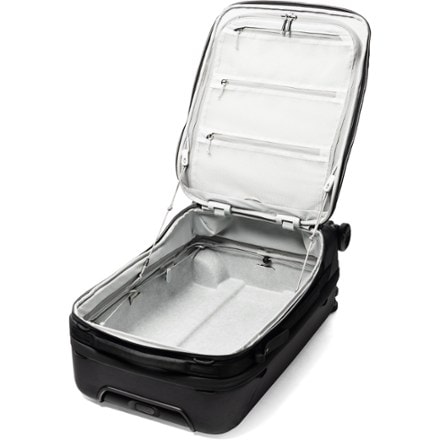 Peak Design Roller Pro Carry-On Wheeled Luggage 4