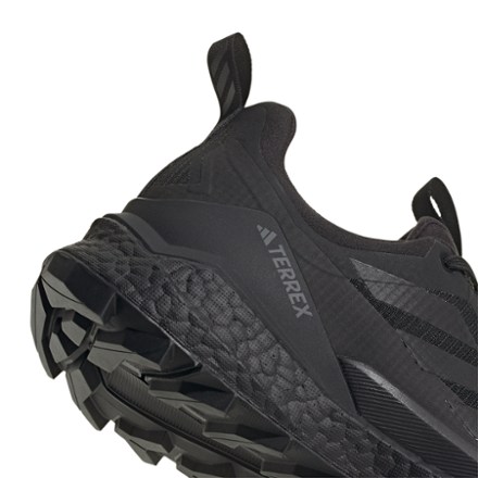 adidas Terrex Free Hiker GORE-TEX 2.0 Low Hiking Shoes - Men's 6