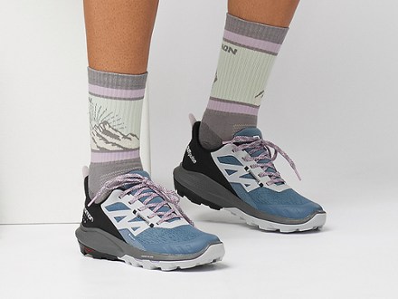 Salomon OUTpulse GORE-TEX Low Hiking Shoes - Women's 7