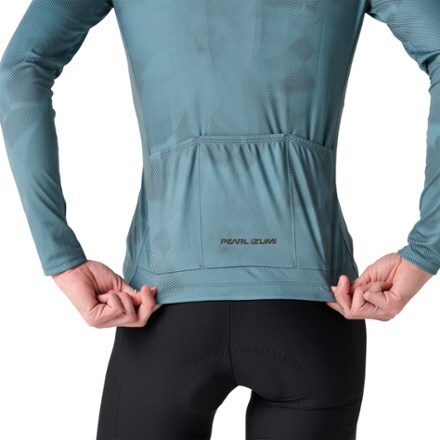 PEARL iZUMi Attack Long-Sleeve Cycling Jersey - Women's 7