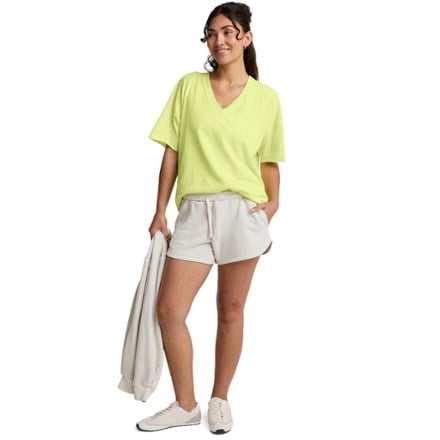 Beyond Yoga Better Than Ever Oversize V-Neck Shirt - Women's 2