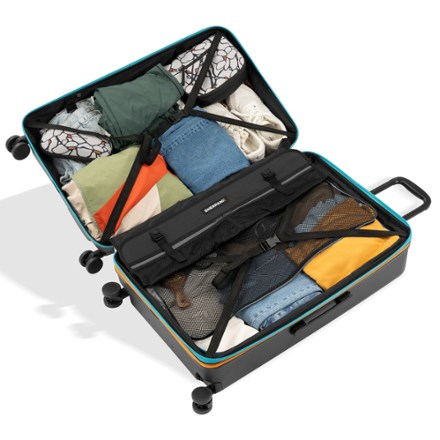 Sherpani Meridian 26" Checked Hardside Wheeled Luggage 4