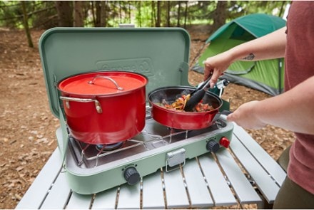 Coleman Cascade 222 2-Burner Camp Stove 7