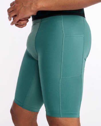 2XU Motion Compression Shorts - Men's 2
