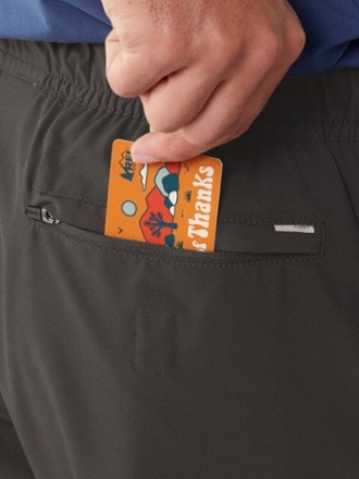 Vuori Banks Shorts - Men's 7" Inseam 5