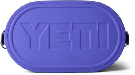 YETI Hopper M30 2.0 Soft Cooler 6