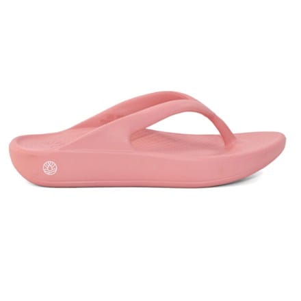 Freewaters Cloud9 Ultra Bliss Flip-Flops - Women's 0