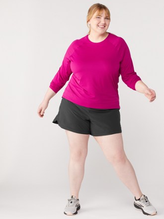 Active Pursuits 4.5" Shorts - Women's Plus Sizes