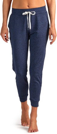 rei joggers
