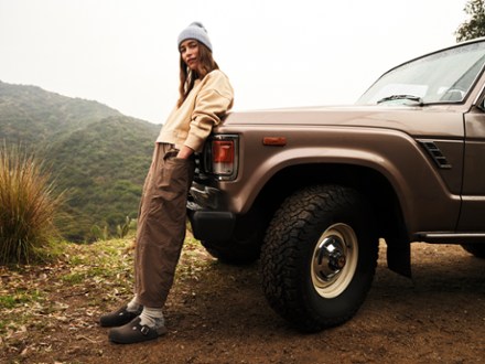 Location Image for Boston Soft Footbed Clogs - Women's