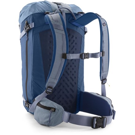 alpha bravo kirtland continental expandable carry-on tumi backpack TUMI Alpha Bravo Kirtland International Exp Carry On  Portmantos