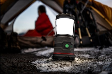 Coast EAL35R 1,000-Lumen Voice Control Rechargeable Lantern 10