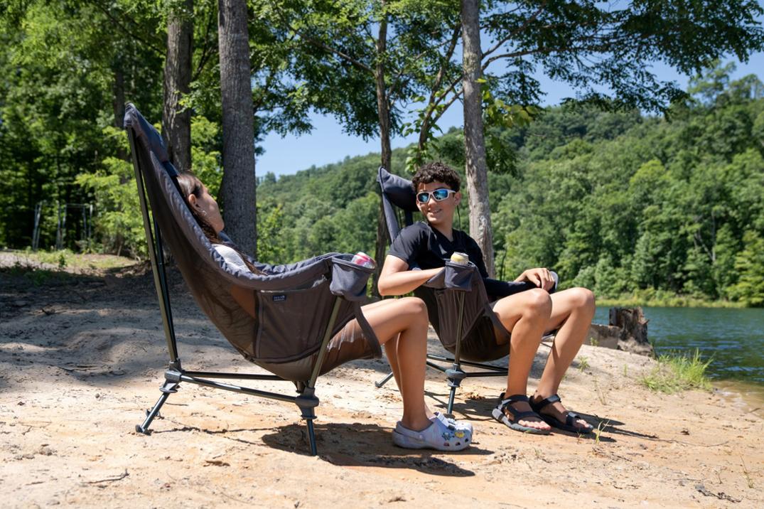 Location Image for Lounger DL Mesh Chair