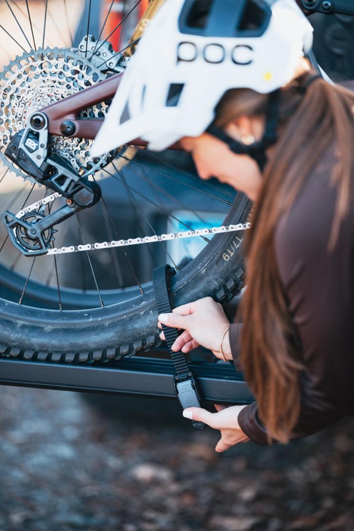 Location Image for Vero 2-Bike Hitch Rack