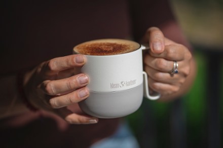 Location Image for Rise Mug with Flip Lid - 14 fl. oz.