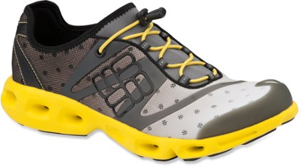 columbia water shoes