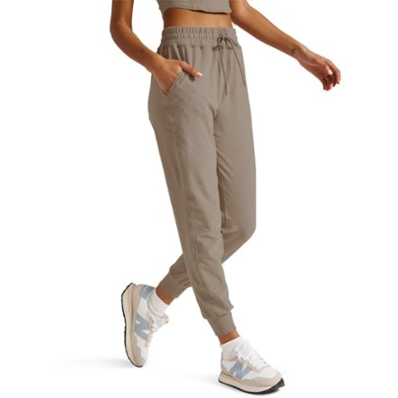Beyond Yoga Spacedye Commuter Midi Joggers - Women's 2
