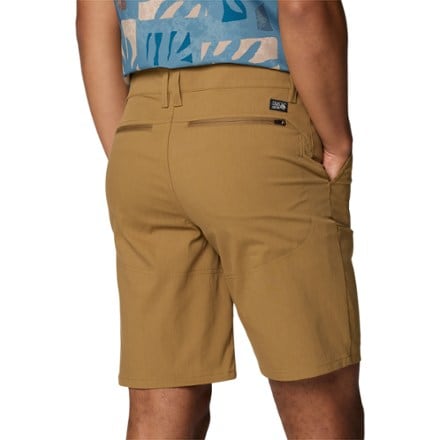 Mountain Hardwear Hardwear AP Shorts - Men's 7" Inseam 5