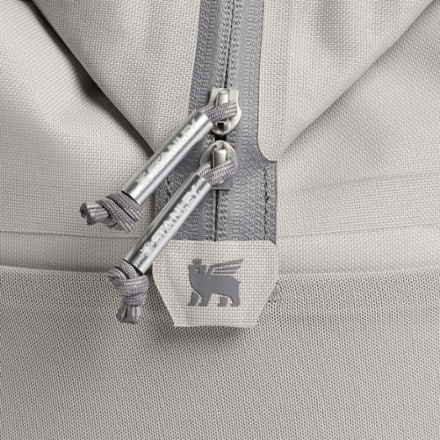 Stanley The All Day Julienne Max Cooler - 30 Cans/20 Qts. 3