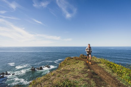 Location Image for Olympus 5 Trail-Running Shoes - Men's