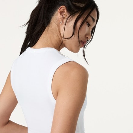 Vuori Everyday Cotton Stretch Tank - Women's 5