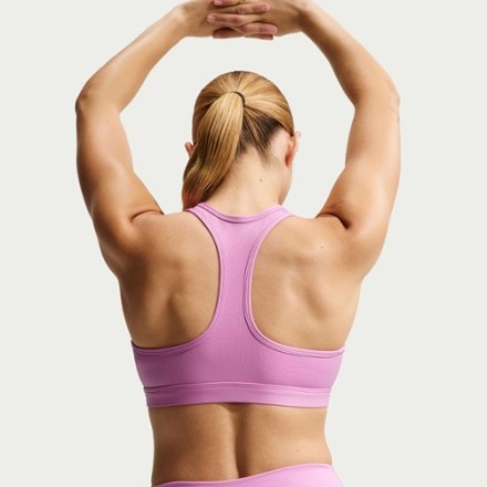 Nike Swoosh Medium Support Bra 1