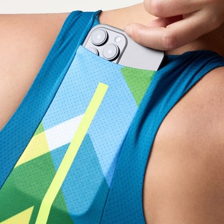 rabbit Pacer Pocket Crop - Women's 5