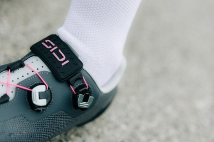 Location Image for Genius X WYVE Road Cycling Shoes - Women's