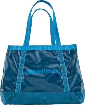 patagonia black hole tote - 25l – Skiis & Biikes the bag offers reliable water resistance and exceptional durability against abrasion and wear Patagonia Black Hole Tote 25L