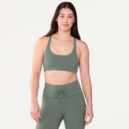 Vuori Yosemite Bra 1