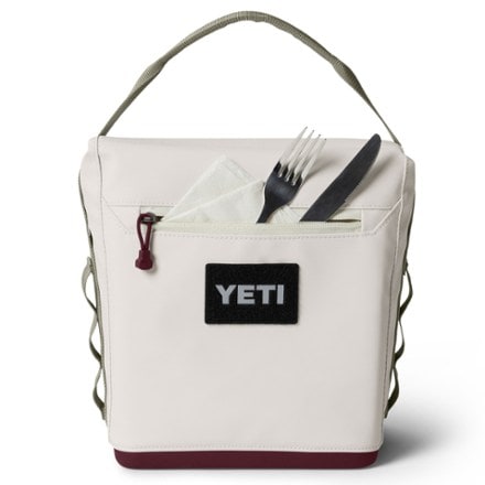 YETI Daytrip 6 L Lunch Bag 1