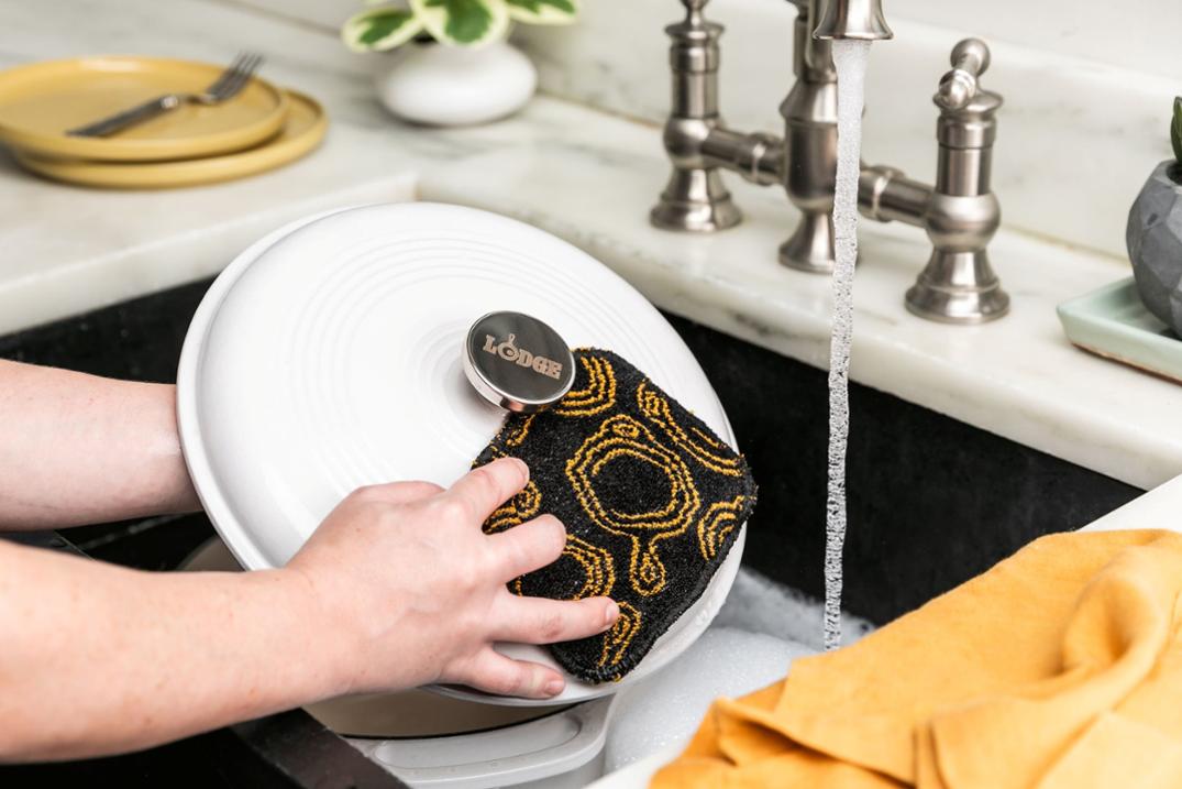 Location Image for Everyday Scrub Cloths - Package of 2