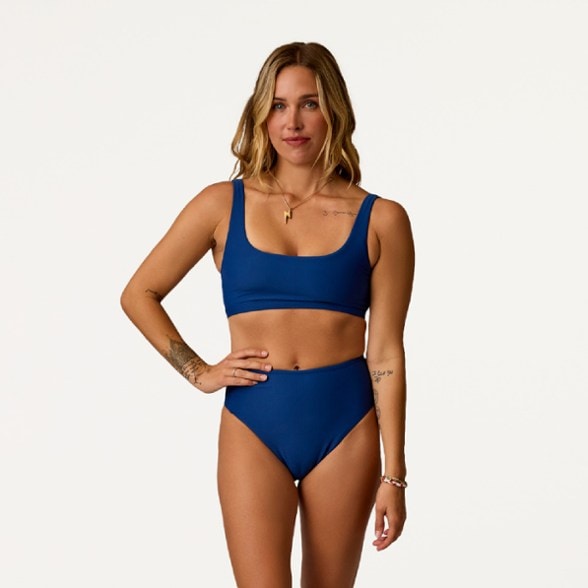 On Body Image of color Setsail