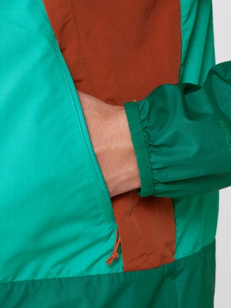 The North Face Trailwear Wind Whistle Jacket - Men's 4