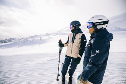 Location Image for 4D MAG ChromaPop Snow Goggles with gogglesoc