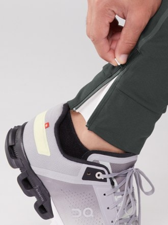 On Running Pants - Men's 4