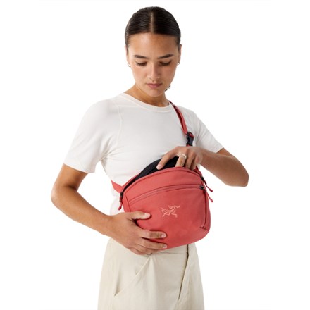 Arc'teryx Mantis 2 Waist Pack 5