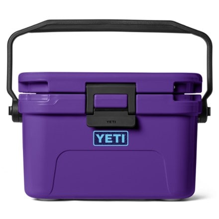 YETI Roadie 8 Hard Cooler 1