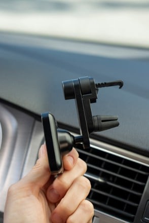 Peak Design Car Vent Mount - Non-Charging 3