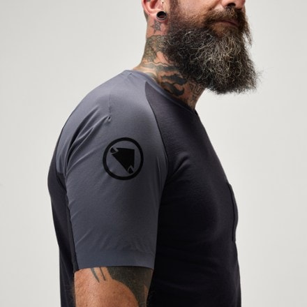 Endura GV500 Foyle Bike T-Shirt - Men's 7