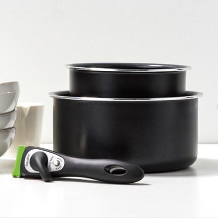 GreenPan Clip Series Ceramic Nonstick 3-Piece Saucepan Set with Removable Handle - 1.7 and 3.3 qts. 2