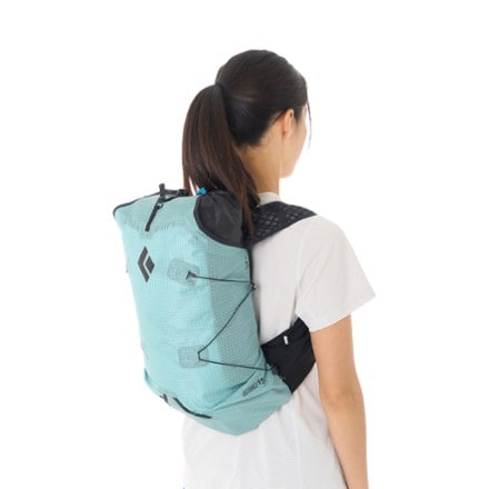 Black Diamond Distance 15 Pack - Women's 1
