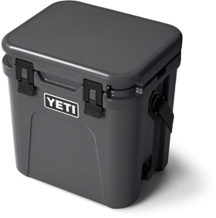 YETI Roadie 24 2.0 Hard Cooler 2