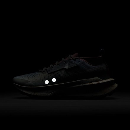 Nike Zegama 2 Trail-Running Shoes - Women's 8