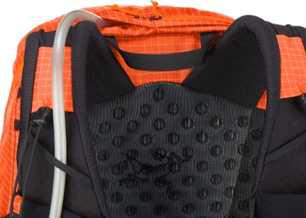Arc'teryx Aerios 30 Pack - Men's 6