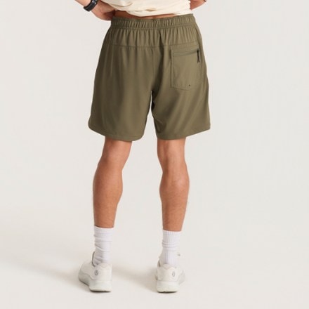 Roark Serrano 7" Shorts - Men's 1