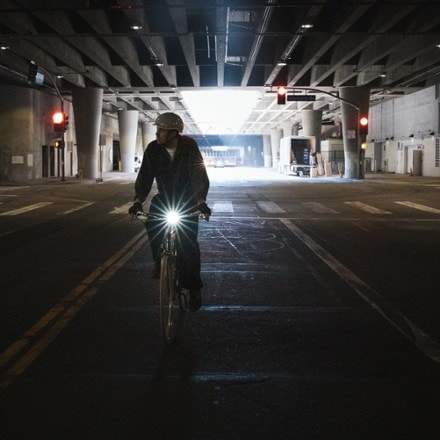 Thousand Traveler Magnetic Bike Light 2.0 - Front 6
