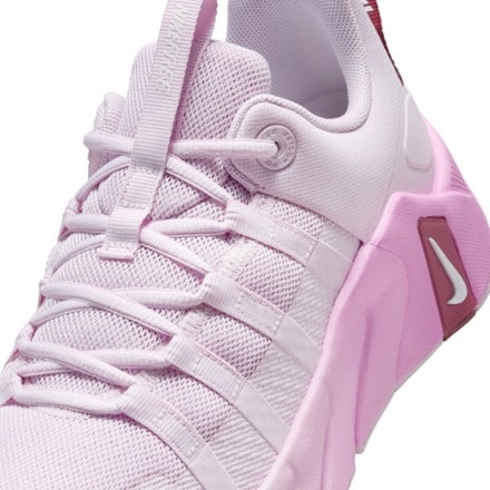 Nike Free Metcon 7 Shoes - Women's 8