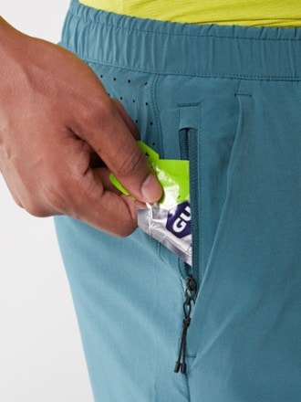 REI Co-op Active Pursuits Shorts - Men's 7" Inseam 4