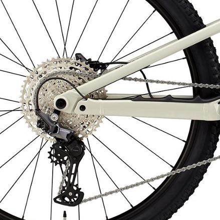 Rocky Mountain Element Alloy 30 Mountain Bike 1
